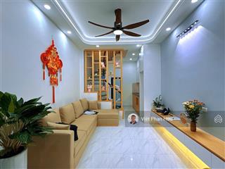 Hiếm! nhà mới 5 tầng võng thị tây hồ, gần chợ bưởi  hồ tây  trường học, sổ cc 32m2 chỉ 7.8 tỷ.