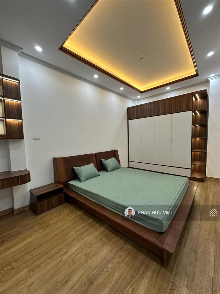 Lương khánh thiện, 3 thoáng, sân riêng, gần ô tô, 1p ra đường đôi tân mai, nhà mới full nt, 45m2*5t
