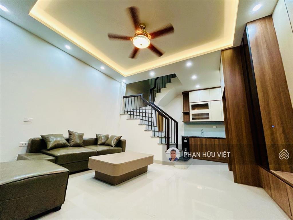 Chỉ 170tr/m2 minh khai, 2 thoáng, kd, ngõ thông, sổ đẹp nở hậu, 45m2 nhà đẹp tặng nội thất, ko qh