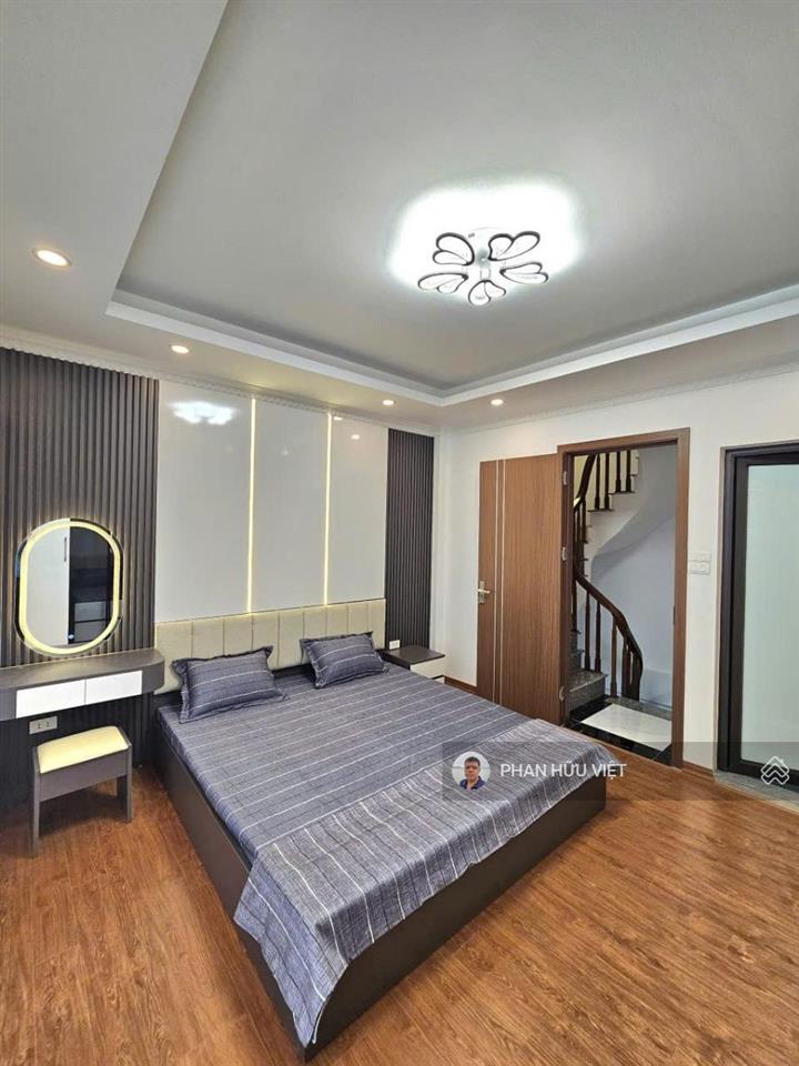 Hồ đền lừ nhà đẹp full nội thất, vài bước ra ô tô, ở kinh doanh 33m2*5tầng 8,7 tỷ