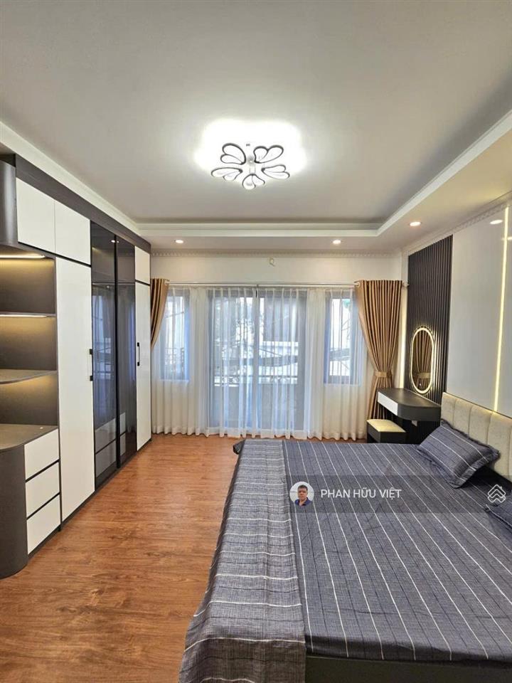 Hồ đền lừ nhà đẹp full nội thất, vài bước ra ô tô, ở kinh doanh 33m2*5tầng 8,7 tỷ