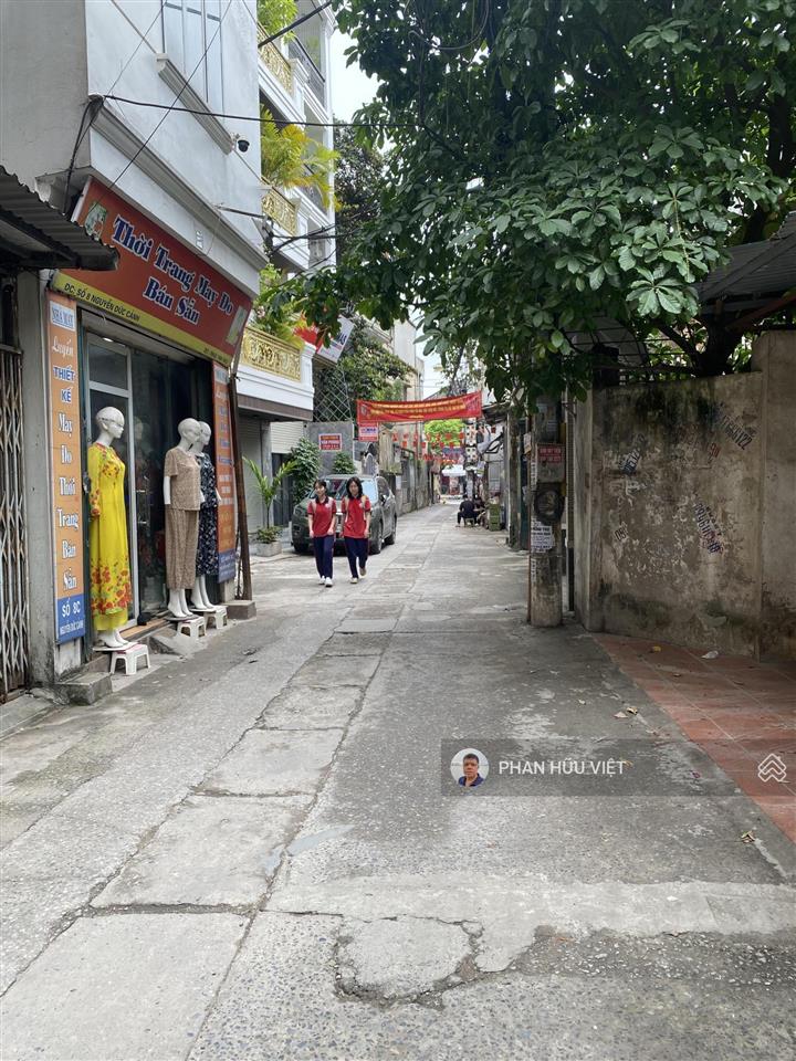 Nguyễn đức cảnh! ô tô gần, kinh doanh, mt đẹp 4m, sổ đẹp, gần phố, 4 tầng đủ công năng.