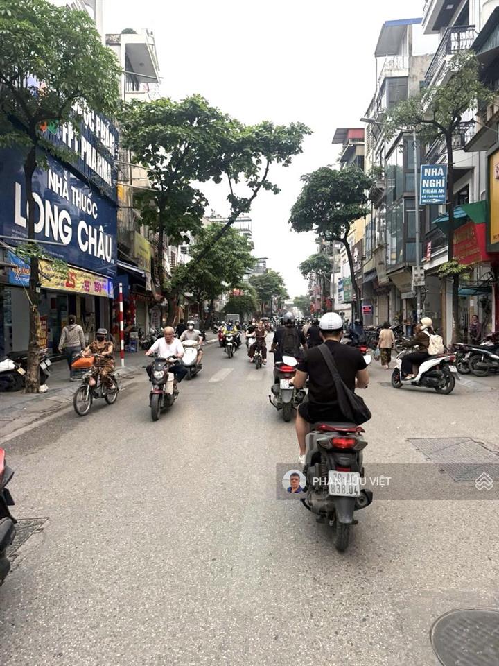 Nhà trương định dân xây, gần phố 33m2*4 tầng giá chào 7.3 tỷ có thương lượng.