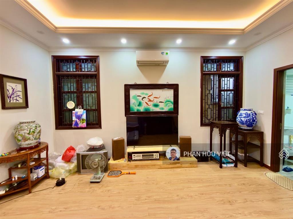 Giáp bát trương định nhà đẹp dân xây gần ô tô chủ mới ở ngay 33m2 5 tầng 9 tỷ có thương lượng