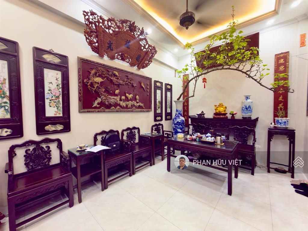 Giáp bát trương định nhà đẹp dân xây gần ô tô chủ mới ở ngay 33m2 5 tầng 9 tỷ có thương lượng