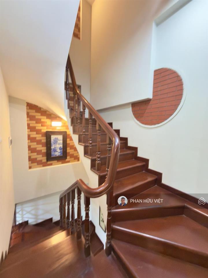 Giáp bát trương định nhà đẹp dân xây gần ô tô chủ mới ở ngay 33m2 5 tầng 9 tỷ có thương lượng