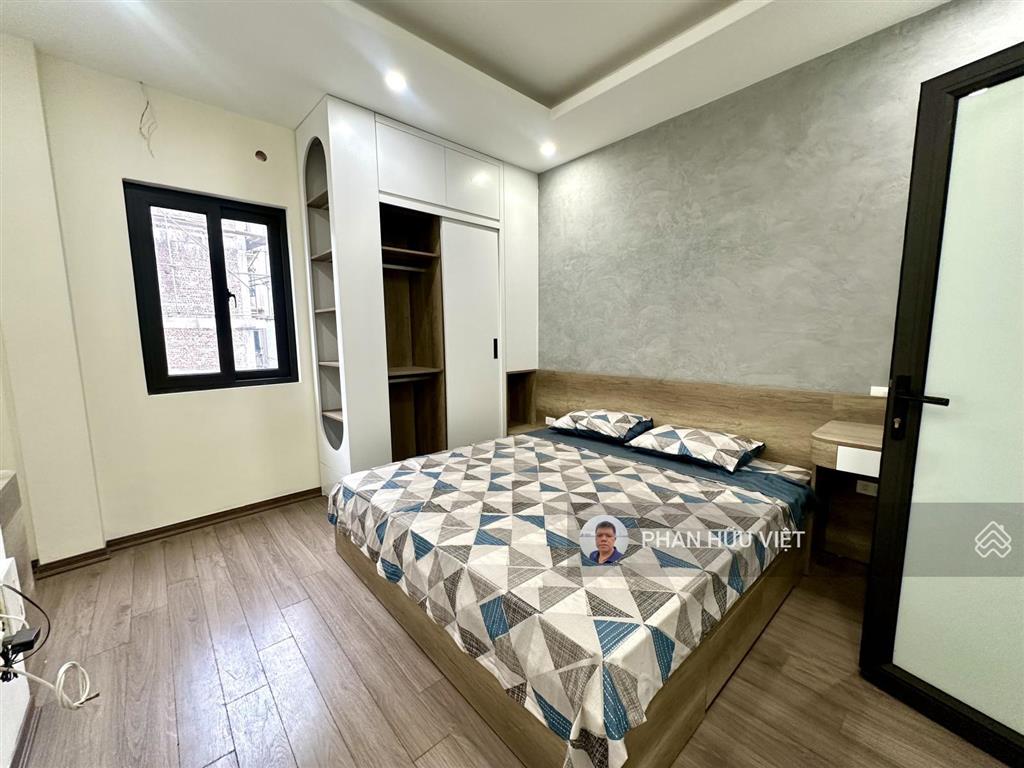 Nhà đẹp trương định, ô tô đỗ cổng, 2 thoáng vĩnh viễn, 3 ngủ full nội thất, sổ riêng không qh