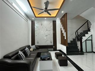 Bán nhà lương khánh thiện  tân mai, 34m2, mới đẹp 5 tầng, gần hồ đền lừ, giá 8.75 tỷ