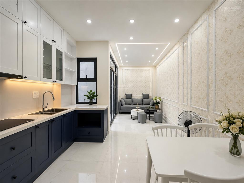 Ô tô đỗ cửa nhà hoàng mai, 50m ra ô tô tránh, ngõ thông, 5 tầng thang máy full nội thất, sđcc