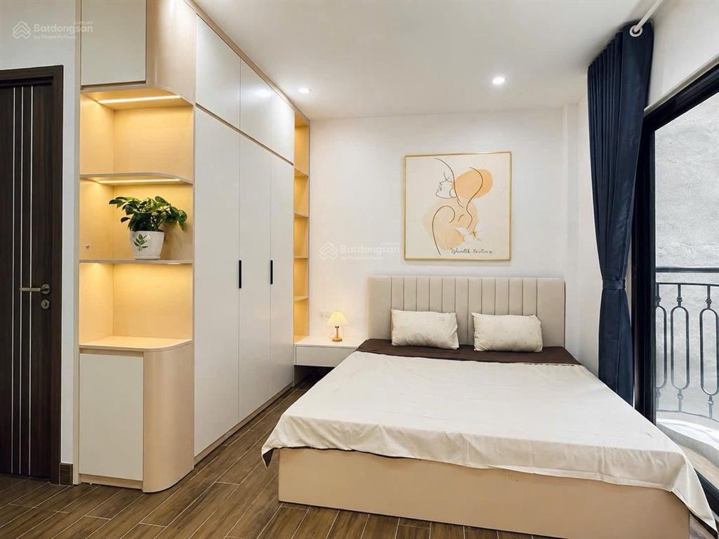 Bán nhà nguyễn đức cảnh  hồ đền lừ, 42m2 mới xây 5 tầng, full nội thất, sđcc, qh ổn định