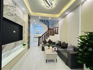 Hoàng mai nhà đẹp full nội thất, 30m ra ô tô, ở kinh doanh 30,7m2 * 5 tầng, 8,3 tỷ
