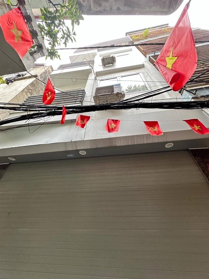 Bán nhà trương định  nguyễn đức cảnh, 30m2, 4 tầng, kinh doanh tốt, gần phố, giá 7.x tỷ