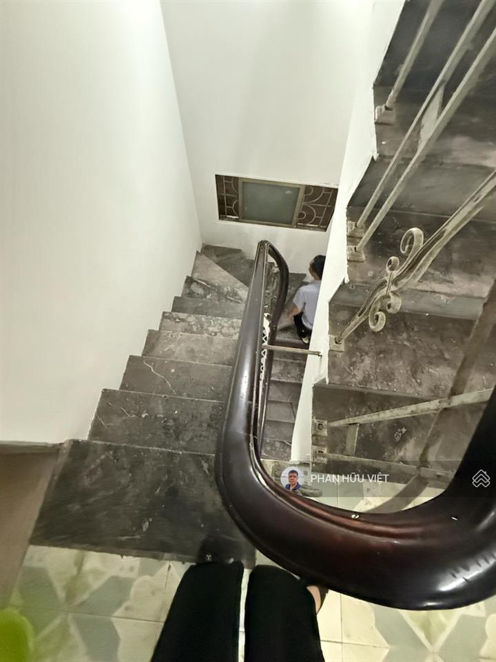 Minh khai nhà đẹp, ngõ thông ô tô nhỏ đỗ cửa 100m ra phố, ở hoặc kinh doanh 28m2*4t 7,3 tỷ