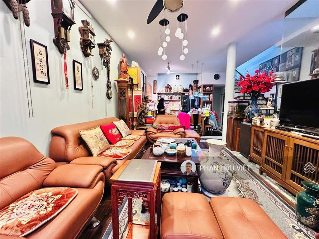 Bán nhà đặng thai mai tây hồ 72m2 lô góc 4 tầng, gần hồ tây