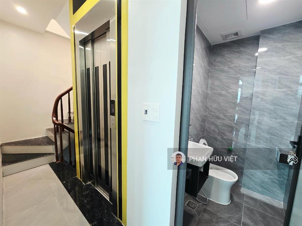 Bán nhà xuân đỉnh 32m2 6 tầng thang máy mới tinh sổ vuông pháp lý chuẩn giá 10.5 tỷ
