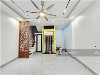 Bán nhà xuân đỉnh 32m2 6 tầng thang máy mới tinh sổ vuông pháp lý chuẩn giá 10.5 tỷ
