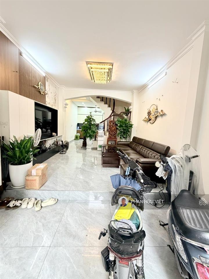 Bán nhà ngõ 401 xuân đỉnh 47m2 4 tầng 5pn 2 thoáng trước sau ô tô đỗ gần giá 12.9 tỷ