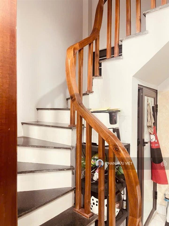 Bán nhà xuân đỉnh 34m2 5 tầng 4pn nhà mới dân xây độc lập 50m ra ô tô tránh giá 9.4 tỷ