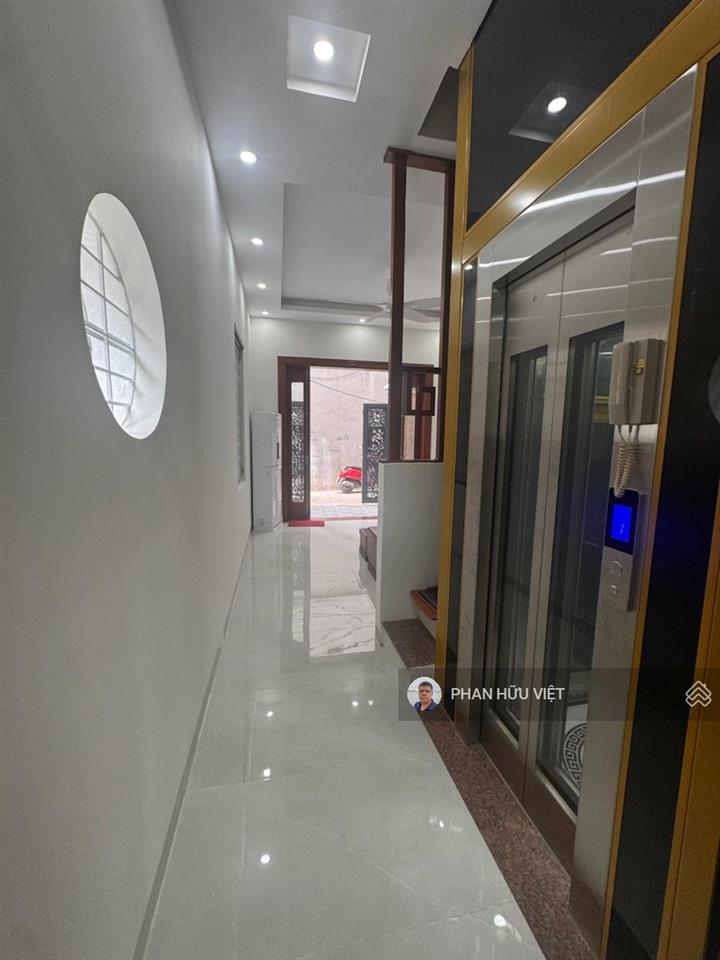 Bán nhà xuân đỉnh 54m2 4 tầng thang máy lô góc 3 thoáng sát phố sân rộng giá 14.5 tỷ