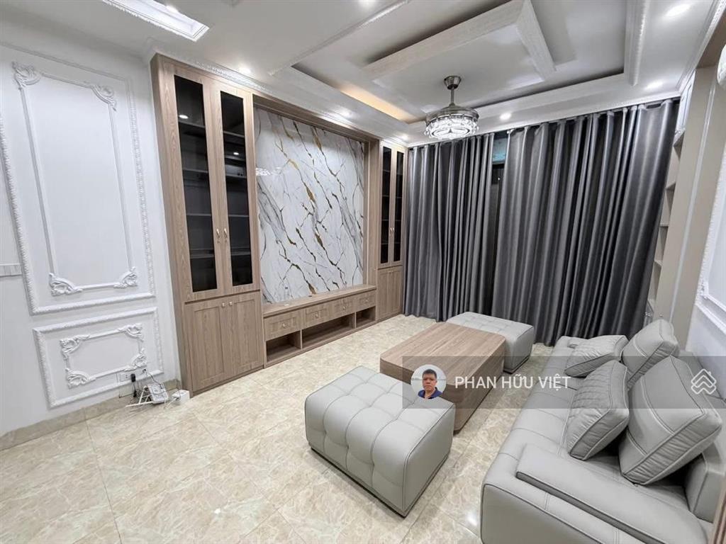 Bán nhà ngõ 89 lạc long quân tây hồ 35m2 6 tầng 8pn ngõ thông ô tô đỗ cửa giá 15 tỷ