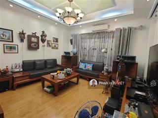 Bán nhà võng thị tây hồ 45m2 5 tầng 4pn ô tô lùi cổng vài bước ra hồ tây giá 13.5 tỷ