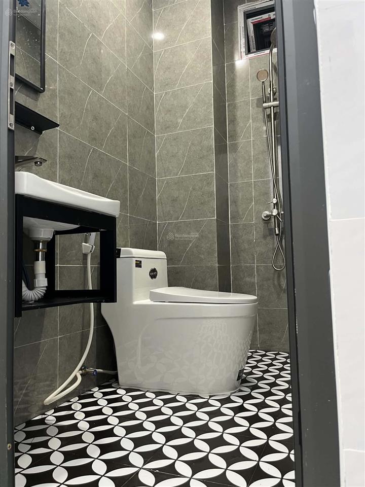 Phòng căn hộ mini mới xây full nội thất đường cách mạng tháng 8