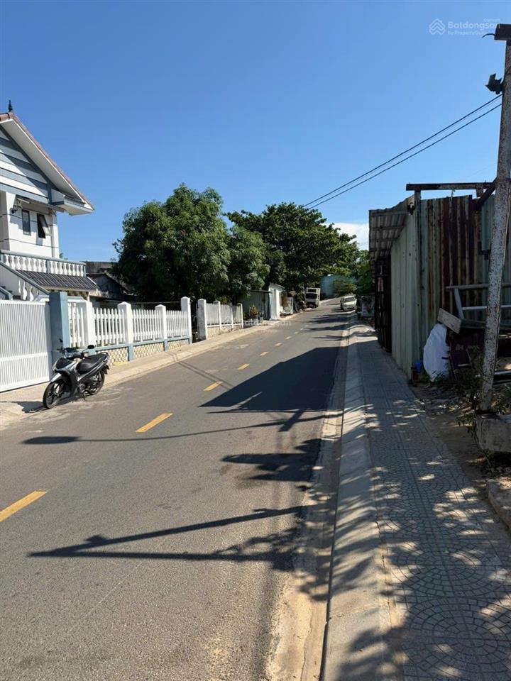 Đất đường quy hoạch 5m5 sát cầu vượt hoà cầm