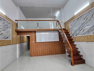 Nhà gác lửng kiệt ô tô. dt siêu khủng 90 m2 ngang 5m, nhà mới dọn vào ở ngay