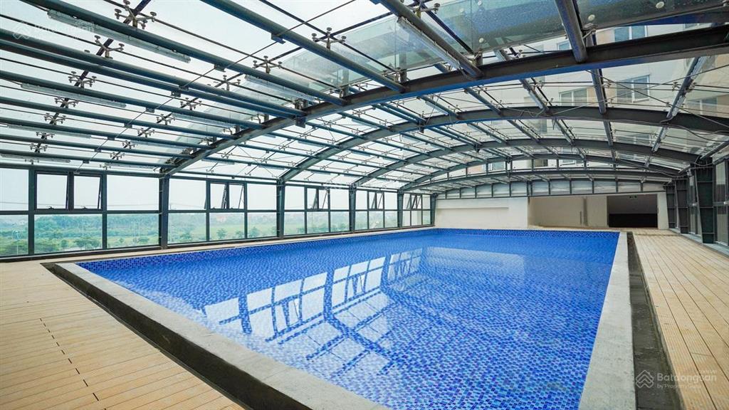 Biệt thự song lập 135m xây 4 tầng mặt tiền 9mx15m đường 22m hướng đn mát mẻ đối diện chợ dân sinh