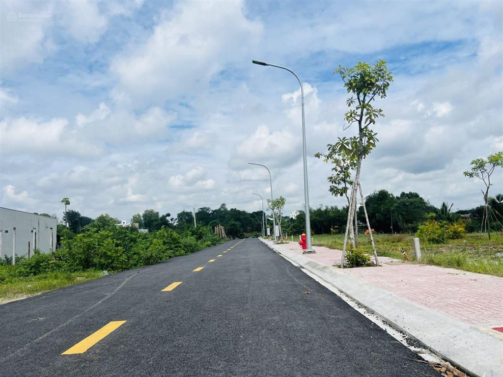 Bán đất lô góc 2 mặt tiền gần bệnh viện xuyên á, kcn tân phú trung và trục quốc lộ 22