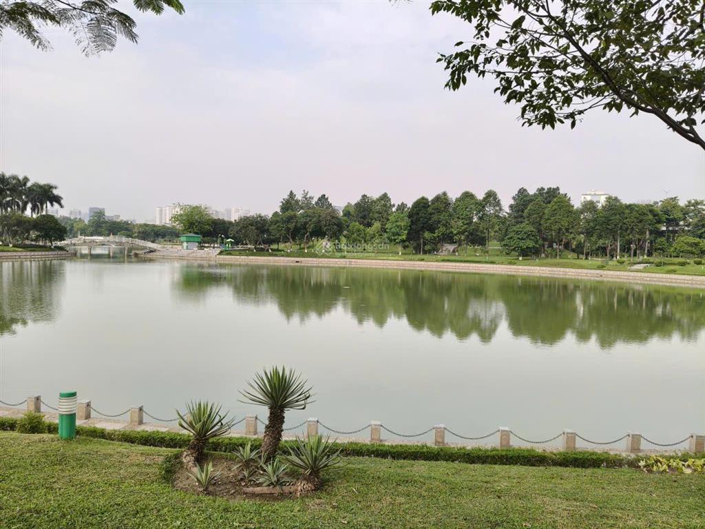 Bán căn hộ chung cư 75m2 tòa nhà view hồ mát mẻ và công viên hòa bình, sinh thái cây xanh 6.8 tỷ
