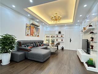Bán chung cư 95m * 3pn. tòa 43  45 ngõ 130 đốc ngữ