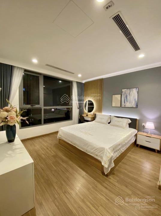 Bán căn hộ 75m 2pn nhà đẹp. tòa 71 nguyễn chí thanh