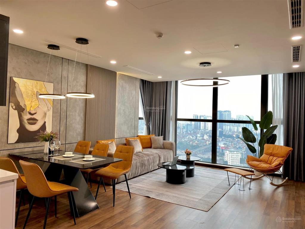 Bán căn hộ 60m 2pn2wc, tòa home city 177 trung kính. giá hơn 6 tỷ