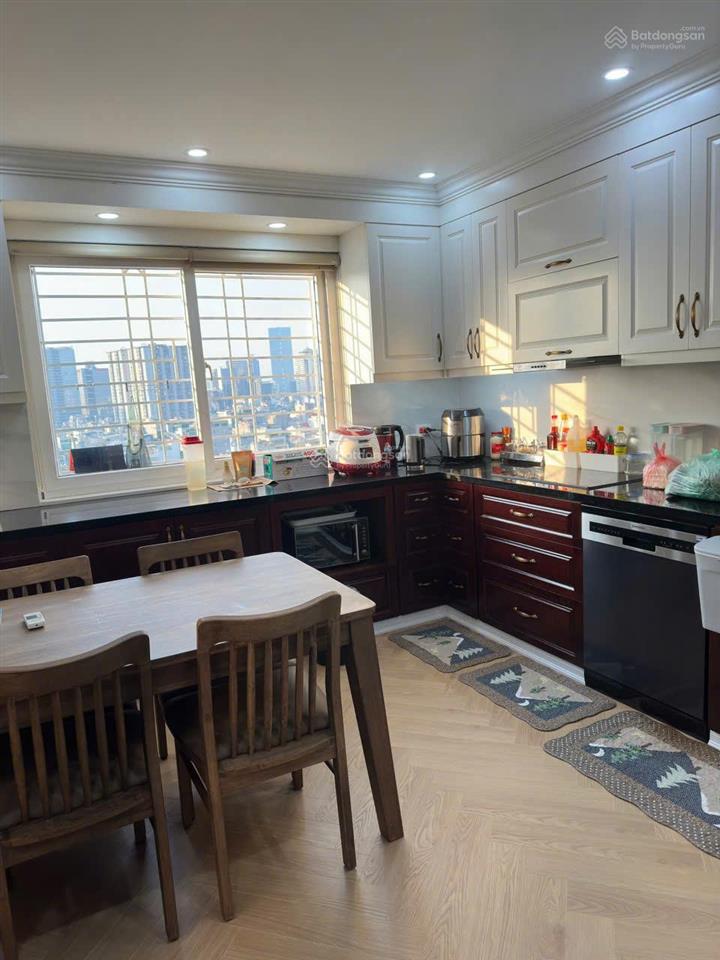 Bán ch tầng 15 tòa green park tower  đường dương đình nghệ. giá hơn 8 tỷ