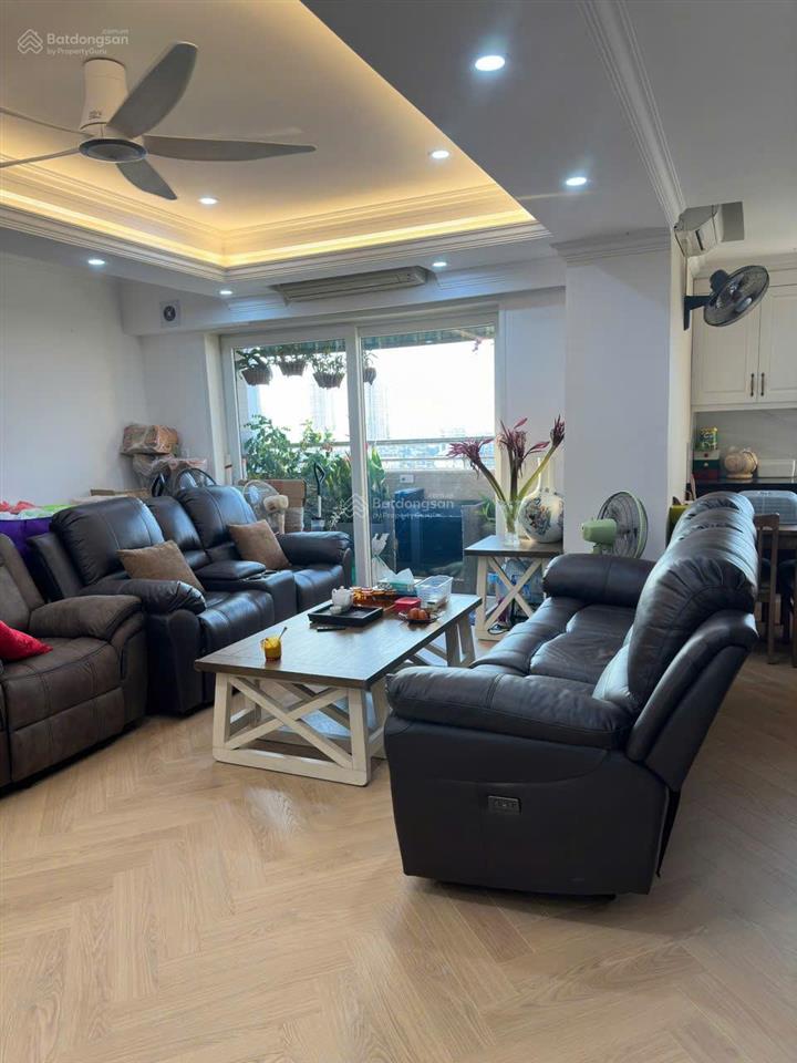 Bán ch tầng 15 tòa green park tower  đường dương đình nghệ. giá hơn 8 tỷ