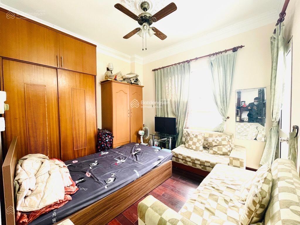Bán căn hộ tầng 5 tòa ctm  299 cầu giấy. giá 6,25 tỷ
