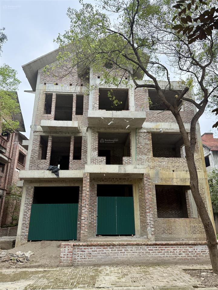 Biệt thự hà phong 300m xây thô 3 tầng sang tên sổ ngay sẵn vay vốn giá chuẩn và rẻ làm việc ngay