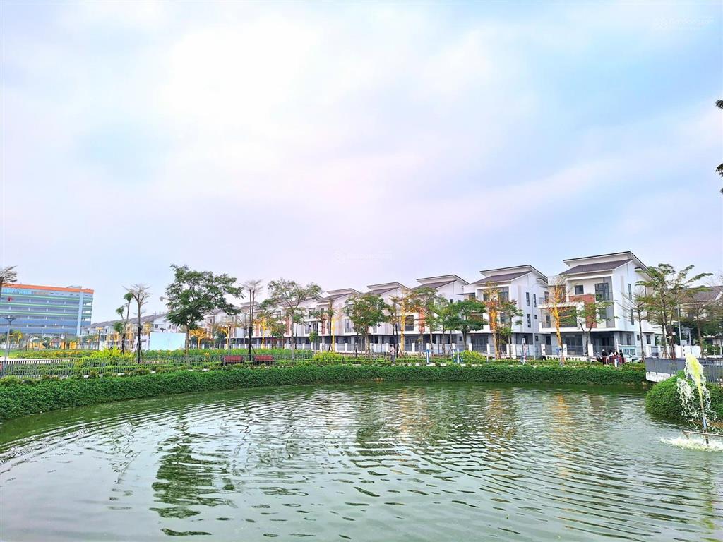 Biệt thự song lập góc 277m² kđt centa vsip từ sơn. chỉ cần 6,5 tỷ (30%) ls 0% trong 24 tháng