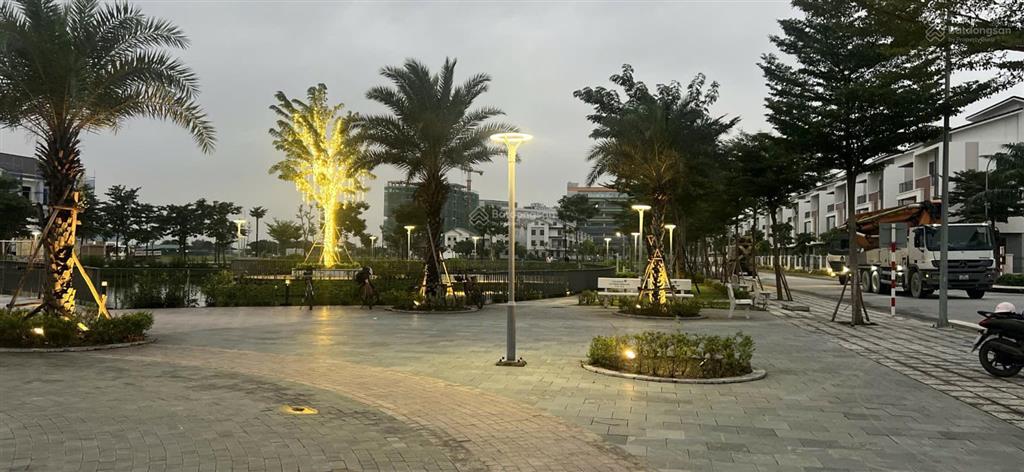 Villa 3 tầng dt 225m2 full giá hơn 18 tỷ trực tiếp từ cđt 0911 089 *** nhiều chính sách ưu đãi