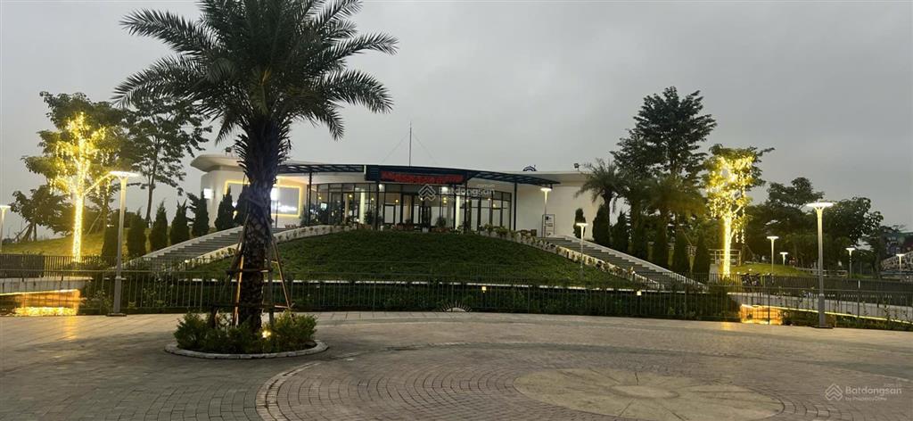 Villa 3 tầng dt 225m2 full giá hơn 18 tỷ trực tiếp từ cđt 0911 089 *** nhiều chính sách ưu đãi