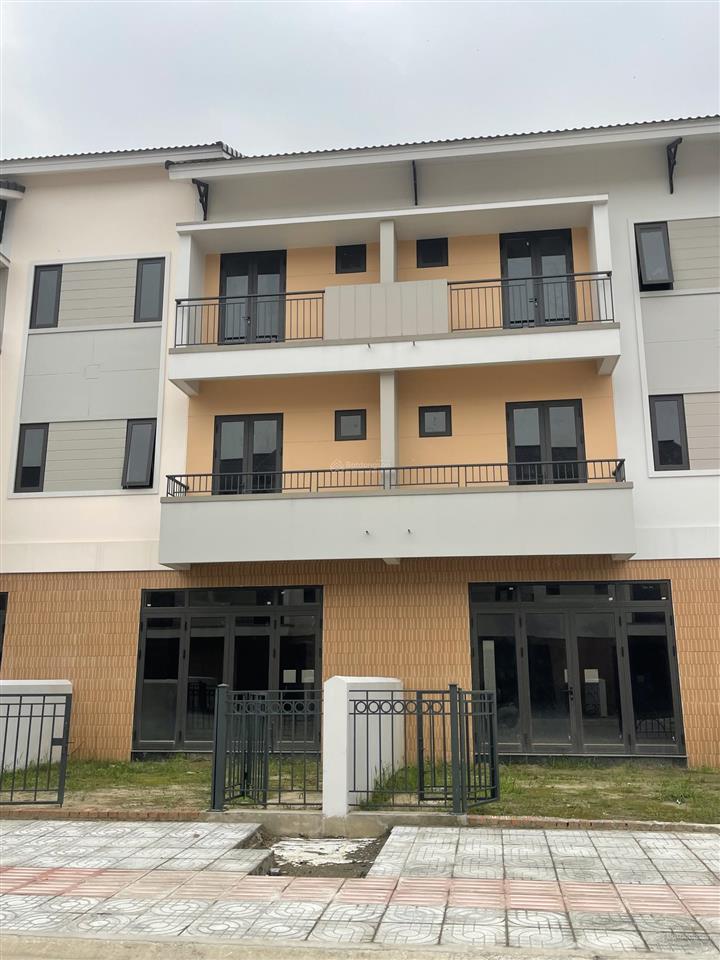Bán nhanh liền kề 120m, trung tâm centa riverside đơn giá 66tr/m2