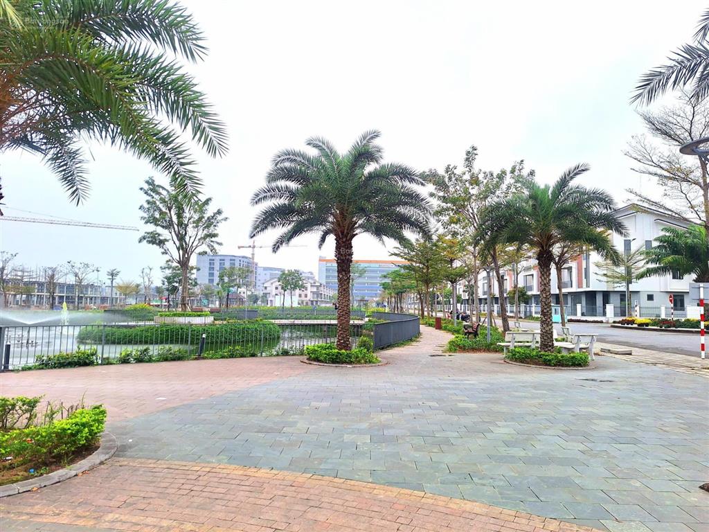 Biệt thự song lập góc 277m² kđt centa vsip từ sơn. chỉ cần 6,5 tỷ (30%) ls 0% trong 24 tháng