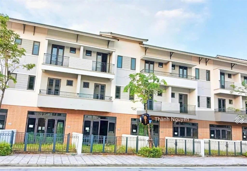 Chủ thiện chí, cắt lỗ chỉ 7,3 tỷ  sh2 centa riverside 100m²  sổ cất két
