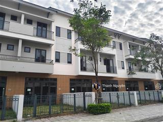 Chủ thiện chí, cắt lỗ chỉ 7,3 tỷ  sh2 centa riverside 100m²  sổ cất két