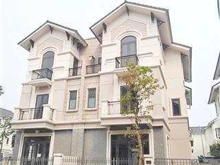 Biệt thự song lập 135m². giá 70 triệu/m2 cả nhà và đất. vị trí đẹp, sẵn sổ chuyển nhượng sang tên