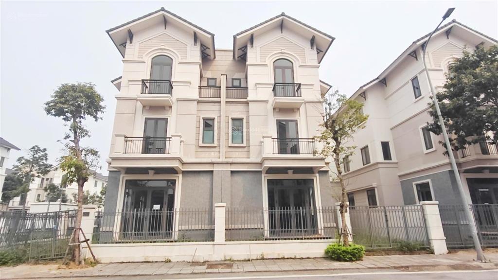 Biệt thự song lập 135m² centa city vsip bắc ninh. sở hữu ngay sổ hồng chính chủ giá chỉ 9.x tỷ