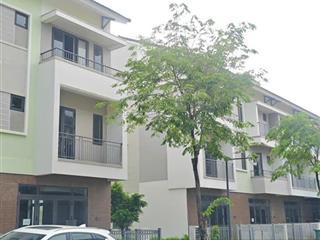 Bán căn lk góc 3 mặt thoáng tại centa city vsip  đối diện công viên  đang có dòng tiền cho thuê