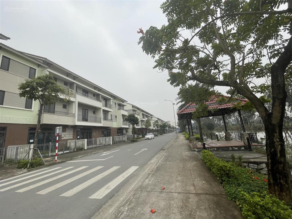 Cơ hội cho các nhà đầu tư nhanh tay, hàng càng ngày càng khan hiếm ạ
