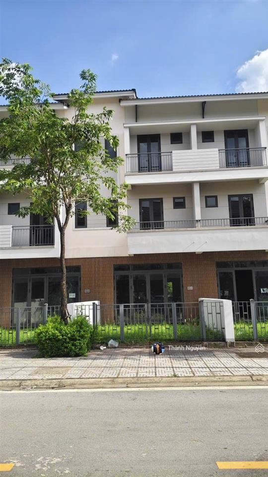 Bán biệt thự liền kề giá đang rất rẻ tại khu vực phù hợp cho anh chị đầu tư sinh lời ngay